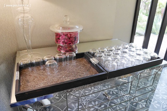 泰國曼谷｜Hua Chang Heritage Hotel 曼谷華昌文化遺產飯店，充滿少女風情的粉色房間，緊鄰BTS Ratchathewi、MBK、Siam Discovery，逛街購物方便 @飛天璇的口袋