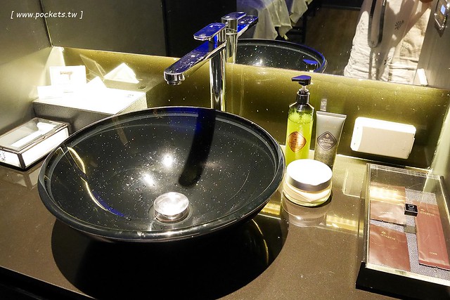 泰國曼谷｜Dii Wellness Med Spa．未來風格的DIVANA按摩，曼谷Central Embassy貴婦SPA @飛天璇的口袋