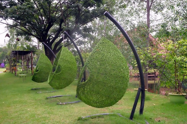 泰國安帕瓦｜Asita Eco Resort 阿希塔生態度假村｜以環保為主的綠色飯店，享受緊鄰河畔的小木屋風情 @飛天璇的口袋