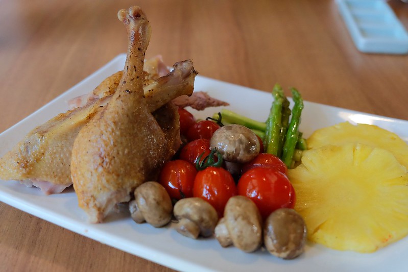 小為師傅這裡餐館｜嘉義隱藏版的無菜單料理，一天只招待一組客人，沒有預約吃不到哦！ @飛天璇的口袋