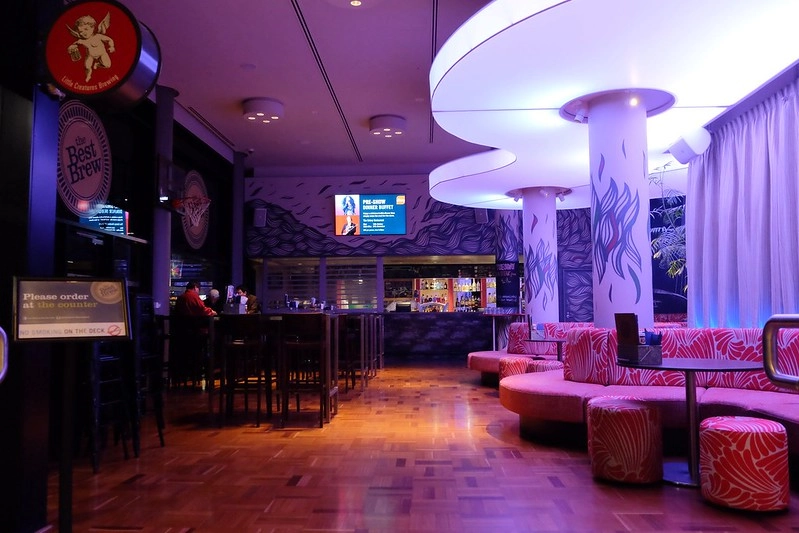 澳洲珀斯｜Four Points By Sheraton 福朋喜來登飯店，珀斯體育館正對面，隔壁有便利商店 @飛天璇的口袋