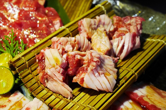 森森燒肉@黎明店 Morimori yakiniku┃台中南屯美食：平日下午沒有休息，商業午餐有折扣，市場普遍評價不錯，但是這天餐點表現不如期望 @飛天璇的口袋