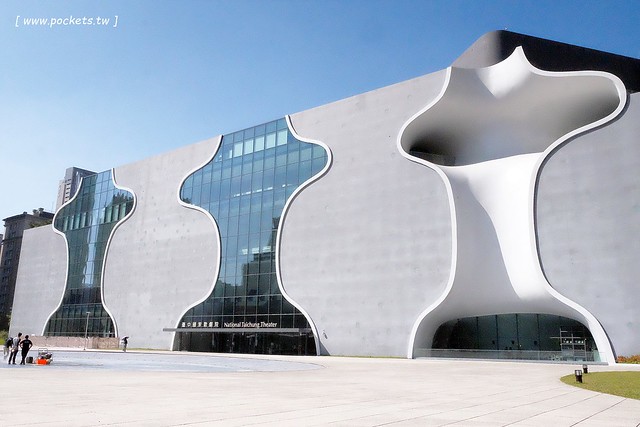 天閣酒店┃台中住宿推薦：低調奢華風展現不同的品味，鄰近台中公益路和草悟道商圈，附近商店餐廳林立生活機能超方便 @飛天璇的口袋