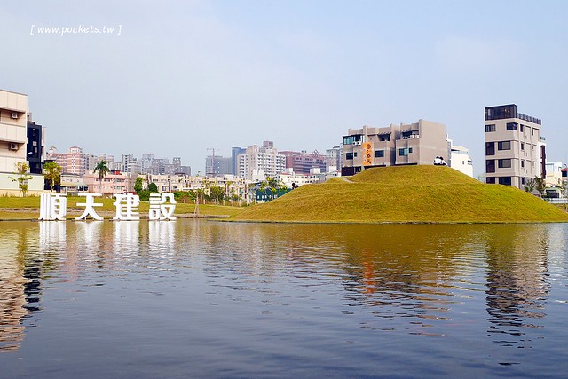 台中嘉明湖┃台中旅遊景點：南屯綠美化人工湖，IG熱門打卡景點天使的眼淚，網友稱讚台中嘉明湖、台中月牙灣 @飛天璇的口袋