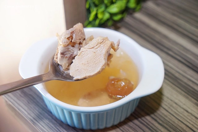 陶然左岸蔬食百匯吃到飽｜380元吃到飽，義大利illy咖啡、阿里山桃喜紅茶、樂活蛋、信豐農場紅藜麥&hellip;嚴選食材，蔬食也可以兼具健康與美味 @飛天璇的口袋