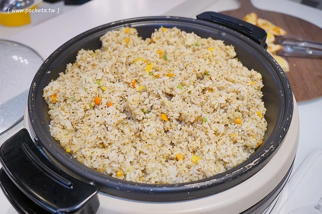 陶然左岸蔬食百匯吃到飽｜380元吃到飽，義大利illy咖啡、阿里山桃喜紅茶、樂活蛋、信豐農場紅藜麥&hellip;嚴選食材，蔬食也可以兼具健康與美味 @飛天璇的口袋