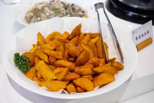 陶然左岸蔬食百匯吃到飽｜380元吃到飽，義大利illy咖啡、阿里山桃喜紅茶、樂活蛋、信豐農場紅藜麥&hellip;嚴選食材，蔬食也可以兼具健康與美味 @飛天璇的口袋