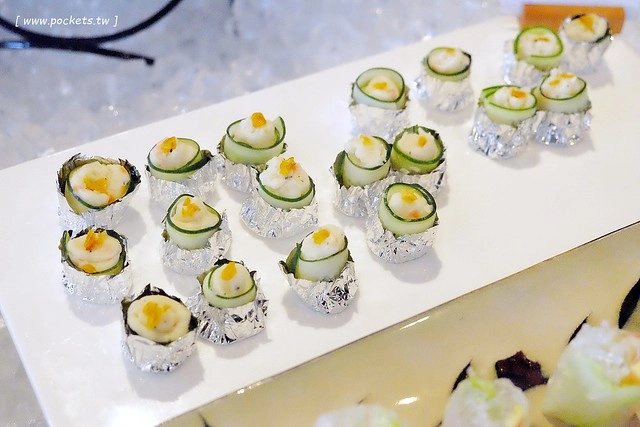 陶然左岸蔬食百匯吃到飽｜380元吃到飽，義大利illy咖啡、阿里山桃喜紅茶、樂活蛋、信豐農場紅藜麥&hellip;嚴選食材，蔬食也可以兼具健康與美味 @飛天璇的口袋