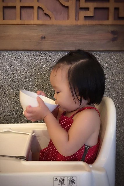 新唐人御品豬腳┃台中北屯美食：平價用心的復古美食，冬天限定湯品鍋鍋$139元新上市，2017春節年菜熱情預約中 @飛天璇的口袋