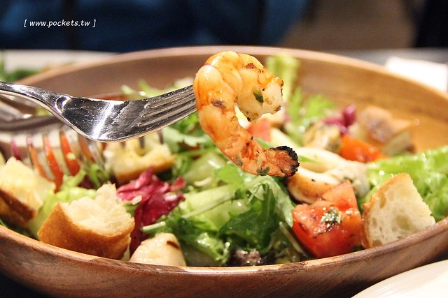 新天地西洋博物館｜充滿文藝復興氛圍的圖書館，新天地餐廳馥樂詩輕食 @飛天璇的口袋