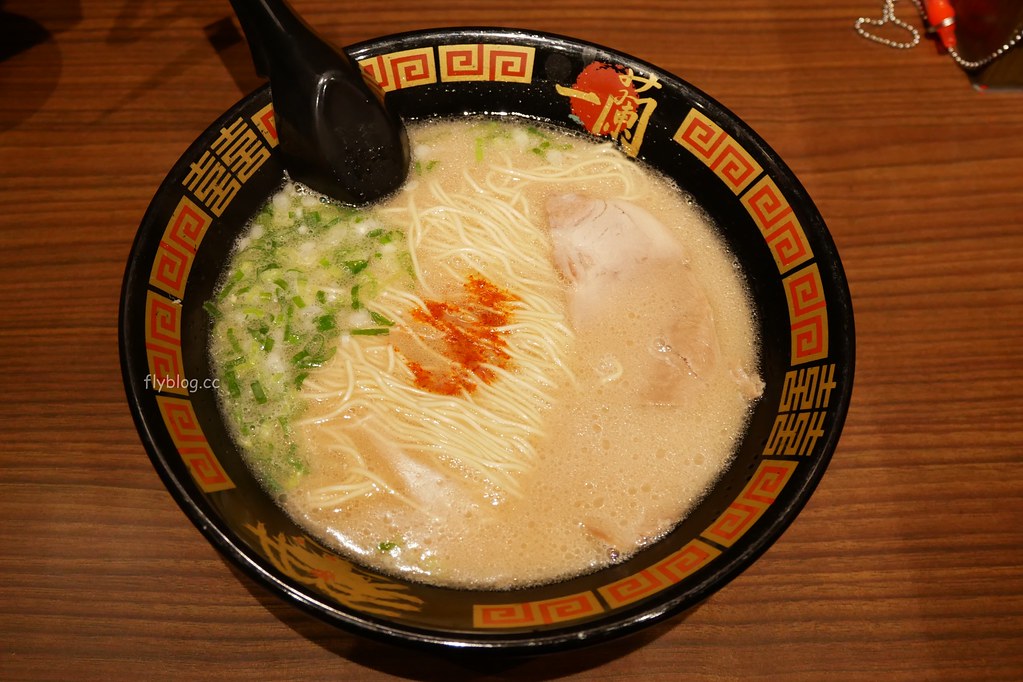 台北信義一蘭拉麵｜一蘭拉麵在台第一間分店，24小時營業隨時吃的到，捷運象山站步行5分鐘 @飛天璇的口袋