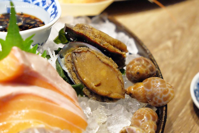 鮨樂海鮮市場 火鍋┃台中西屯美食：現流新鮮海產看的到，海鮮火鍋食材超霸氣，每日當天魚獲現點現煮 @飛天璇的口袋