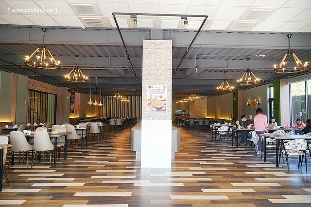 陶然左岸蔬食百匯吃到飽｜380元吃到飽，義大利illy咖啡、阿里山桃喜紅茶、樂活蛋、信豐農場紅藜麥&hellip;嚴選食材，蔬食也可以兼具健康與美味 @飛天璇的口袋