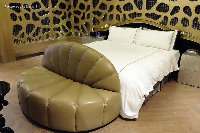 芭蕾城市渡假旅館┃台中住宿推薦：擁有50幾種房型的新銳旅館，部份Villa房型還有附KTV和游泳池，全新一泊二食住飯店吃燒肉 @飛天璇的口袋