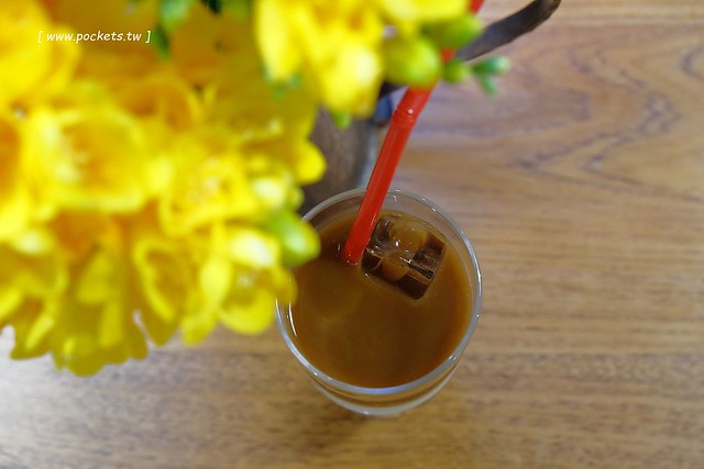 日本山梨｜八ヶ岳倶樂部 Yatsugatake Club．清里如夢似幻的山中咖啡館，日本藝人柳生真吾所開設 @飛天璇的口袋
