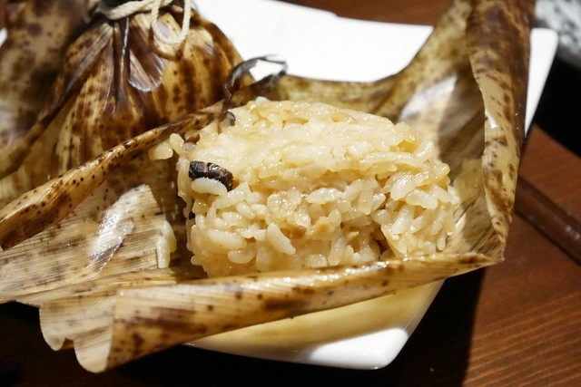 日本愛知｜伍味酉本店．榮町串燒居酒屋店，手羽先非常的好吃 @飛天璇的口袋