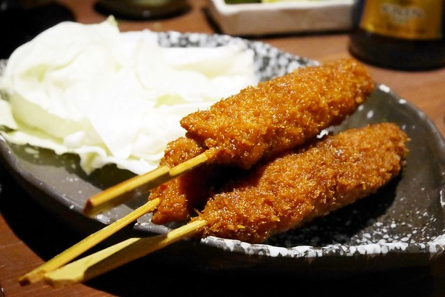 日本愛知｜伍味酉本店．榮町串燒居酒屋店，手羽先非常的好吃 @飛天璇的口袋