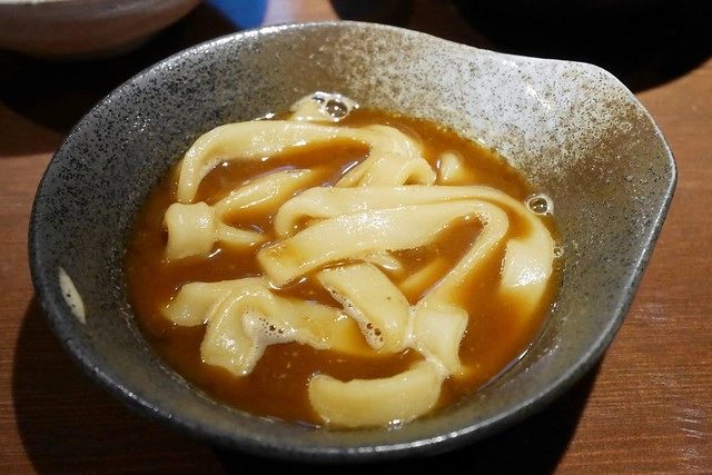 日本愛知｜伍味酉本店．榮町串燒居酒屋店，手羽先非常的好吃 @飛天璇的口袋