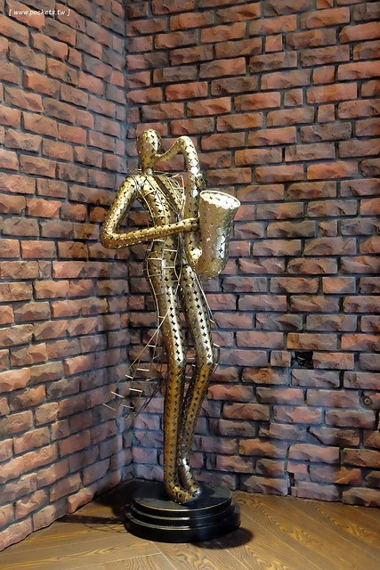 芭蕾城市渡假旅館┃台中住宿推薦：擁有50幾種房型的新銳旅館，部份Villa房型還有附KTV和游泳池，全新一泊二食住飯店吃燒肉 @飛天璇的口袋