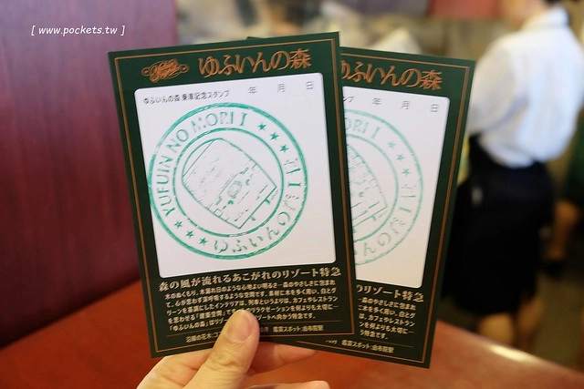 日本大分｜由布院之森列車，旅遊九州必搭JR特急ゆふいんの森 ，復古又美麗的車廂，還可以享用火車美食 @飛天璇的口袋