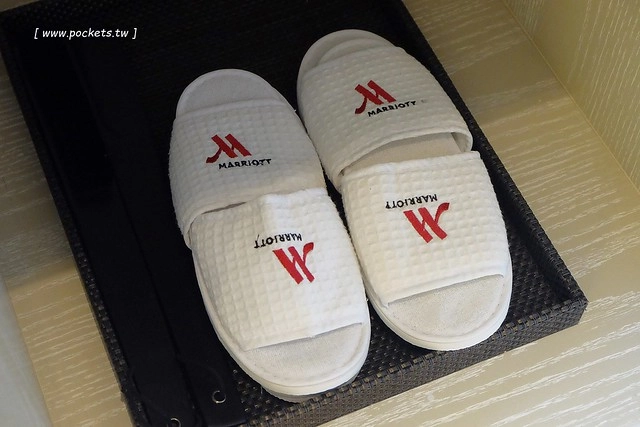 泰國華欣｜Hua Hin Marriott 華欣萬豪度假村，占地寬敞的五星級飯店，早餐百匯豐富選擇性多 @飛天璇的口袋