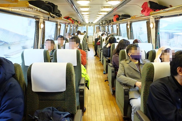 日本大分｜由布院之森列車，旅遊九州必搭JR特急ゆふいんの森 ，復古又美麗的車廂，還可以享用火車美食 @飛天璇的口袋