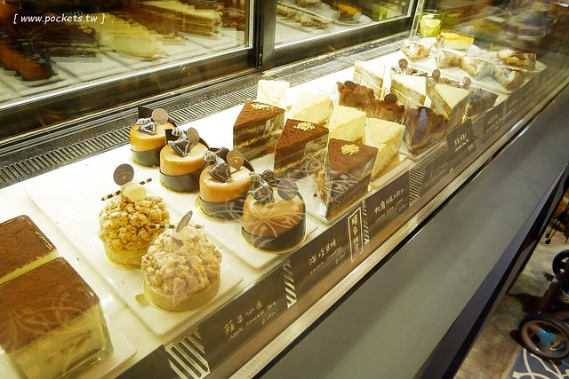 台中西屯｜Miacucina義式餐廳．台中新光三越蔬食料理，餐點美味深具質感 @飛天璇的口袋