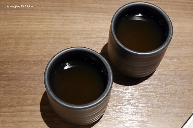 燒肉風間 Kazama┃台中公益路美食：期間限定哈利波特活動，華麗新年晚宴三人套餐足夠四人使用，打卡送密函享餐點優惠 @飛天璇的口袋