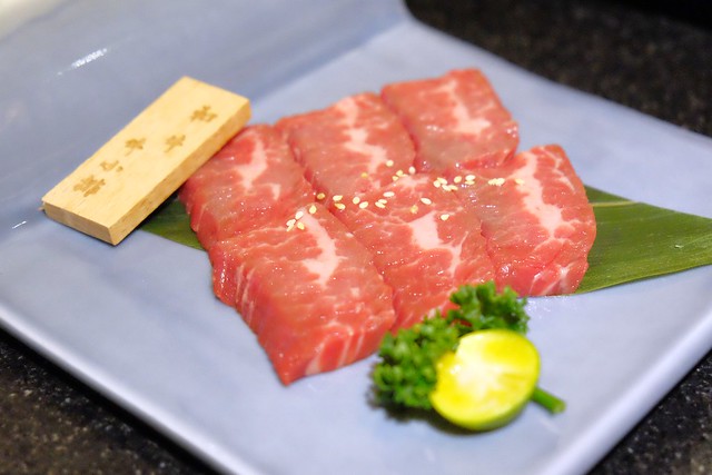 瓦庫燒肉 WOW COOL｜紅磚老宅改建新風情，燒肉風華再現舊市區，鄰近中區台中火車站 @飛天璇的口袋