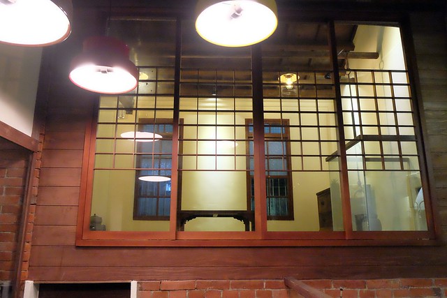 瓦庫燒肉 WOW COOL｜紅磚老宅改建新風情，燒肉風華再現舊市區，鄰近中區台中火車站 @飛天璇的口袋