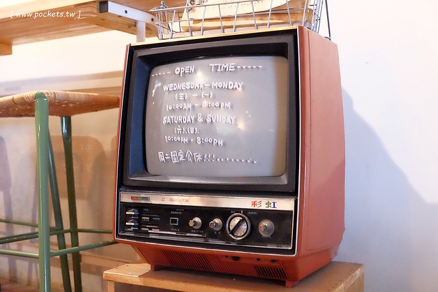 日安小砌。手作食堂┃台中東海美食：隱身在東海商圈巷弄間的咖啡館，老屋改造蛻變成很有溫度的空間，就在東海雞爪凍斜對面 @飛天璇的口袋