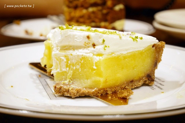 台中西屯｜Miacucina義式餐廳．台中新光三越蔬食料理，餐點美味深具質感 @飛天璇的口袋