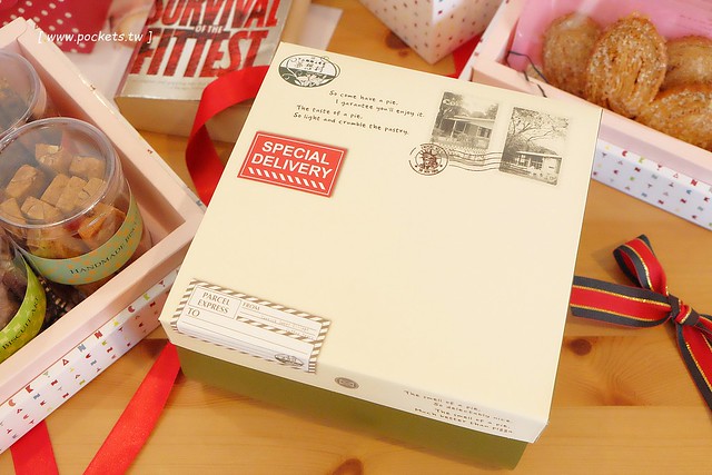 亞尼克台中旗艦店┃台中西區美食：座落在美術館綠園道旁，生乳捲、地瓜酥、喜Q餅年節伴手禮一網打盡，二樓還有自主DIY體驗專區 @飛天璇的口袋