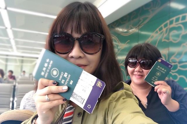 潘朵拉手鍊．Pandora｜潘朵拉開箱文！很多女生夢寐以求的手鍊，串造一個屬於自已的故事，祝我生日快樂，迎接更燦爛的一年 @飛天璇的口袋