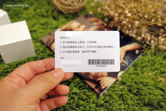 潘朵拉手鍊．Pandora｜潘朵拉開箱文！很多女生夢寐以求的手鍊，串造一個屬於自已的故事，祝我生日快樂，迎接更燦爛的一年 @飛天璇的口袋