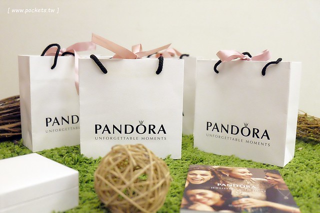 潘朵拉手鍊．Pandora｜潘朵拉開箱文！很多女生夢寐以求的手鍊，串造一個屬於自已的故事，祝我生日快樂，迎接更燦爛的一年 @飛天璇的口袋