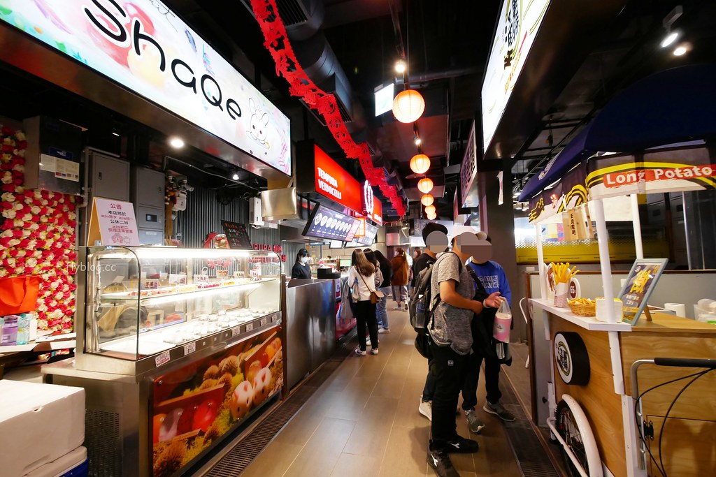 I PLAZA．愛廣場┃台中北區：集聚台中多家最潮的打卡名店，一中商圈愛廣場美食小吃懶人包 @飛天璇的口袋