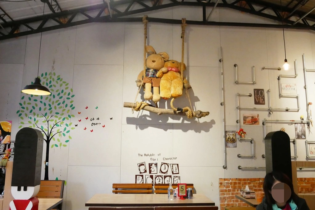 【台中東勢】里趣咖啡 Niki，柳暗花明又一村的咖啡館，IG拍照親子旅遊的好地方 @飛天璇的口袋