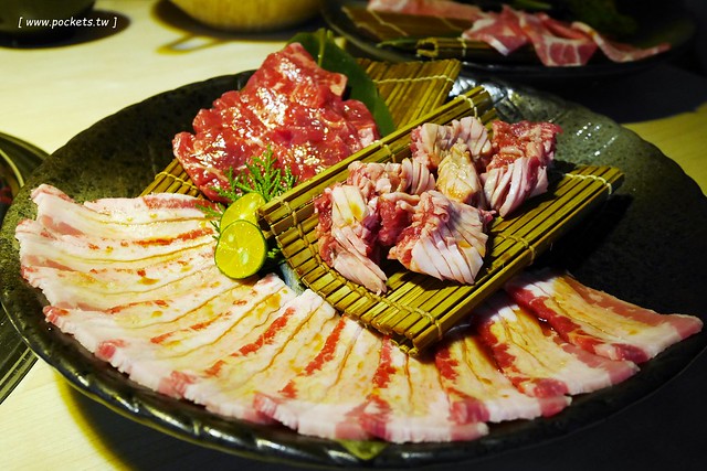 台中燒肉店推薦懶人包┃推薦2017年台中10間優質燒肉店：森森燒肉. 瓦庫燒肉. 屋馬燒肉. 燒肉風間. 一頭牛. 老乾杯. 締藏和牛燒肉. 一桶韓式新食. 龍八燒肉. 燒肉市場 @飛天璇的口袋