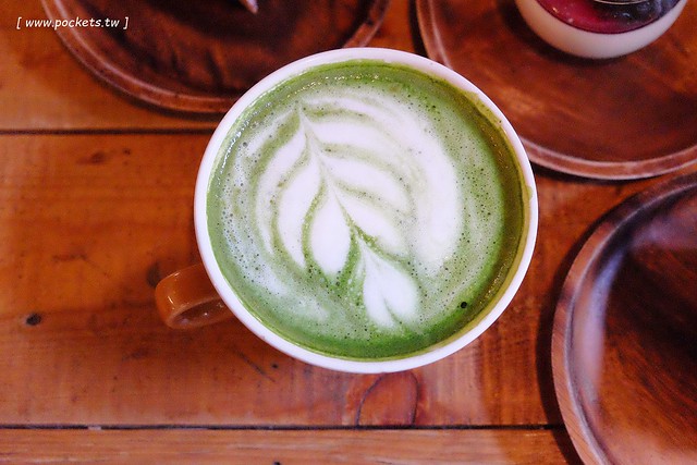 日安小砌。手作食堂┃台中東海美食：隱身在東海商圈巷弄間的咖啡館，老屋改造蛻變成很有溫度的空間，就在東海雞爪凍斜對面 @飛天璇的口袋