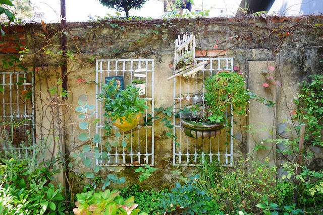 Yokoneco松鼠食堂．リスの食堂┃台中西區美食：只接受FB預約的隱密餐廳，結合花藝和美食，餐點走的是家常味 @飛天璇的口袋