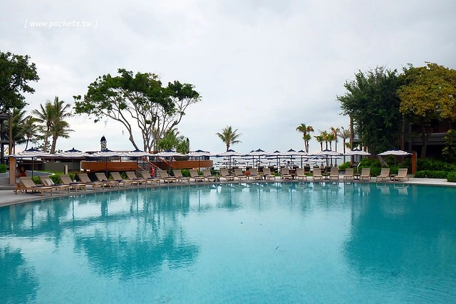 泰國華欣｜Hua Hin Marriott 華欣萬豪度假村，占地寬敞的五星級飯店，早餐百匯豐富選擇性多 @飛天璇的口袋