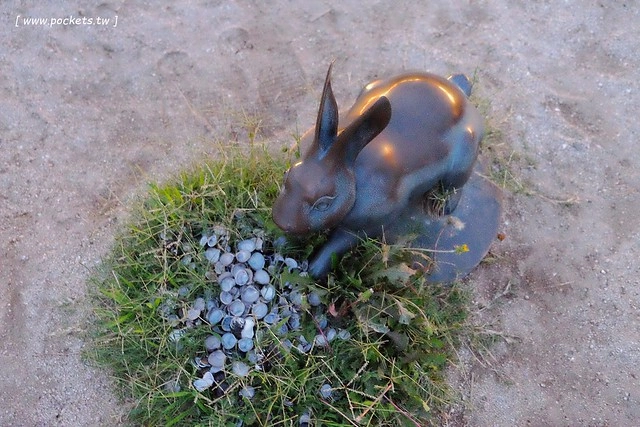 日本島根｜松江市半日遊．武家屋敷、塩見繩手、塩見茶屋下午茶、松江城、島根美術館(夕陽、夜景、結緣兔) @飛天璇的口袋