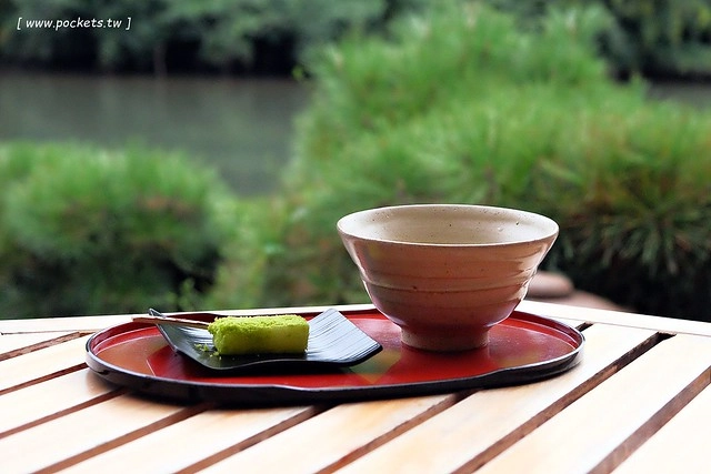 日本島根｜松江市半日遊．武家屋敷、塩見繩手、塩見茶屋下午茶、松江城、島根美術館(夕陽、夜景、結緣兔) @飛天璇的口袋