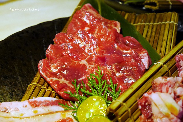 森森燒肉@黎明店 Morimori yakiniku┃台中南屯美食：平日下午沒有休息，商業午餐有折扣，市場普遍評價不錯，但是這天餐點表現不如期望 @飛天璇的口袋