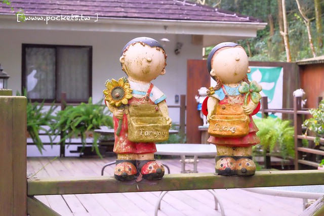 台中新社｜桃李河畔．新社著名景觀餐廳，浪漫森林玻璃屋 @飛天璇的口袋