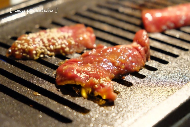 日本愛知｜味和居 Sakaehorumon．名古屋啤酒無限暢飲，榮町高CP值的燒肉店 @飛天璇的口袋