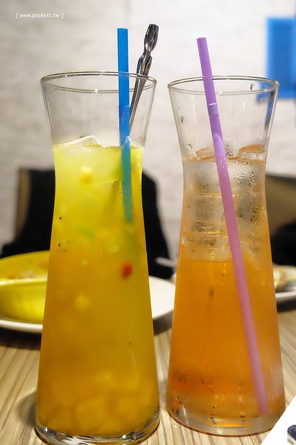 巴里義式餐廳 Bari┃台中南屯美食：公益路商圈新餐廳，適合公司家庭聚餐，推薦隱藏版烤雞鮮嫩多汁 @飛天璇的口袋