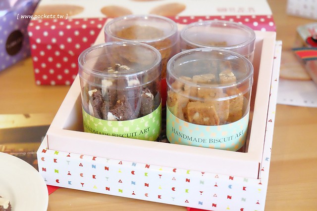 亞尼克台中旗艦店┃台中西區美食：座落在美術館綠園道旁，生乳捲、地瓜酥、喜Q餅年節伴手禮一網打盡，二樓還有自主DIY體驗專區 @飛天璇的口袋