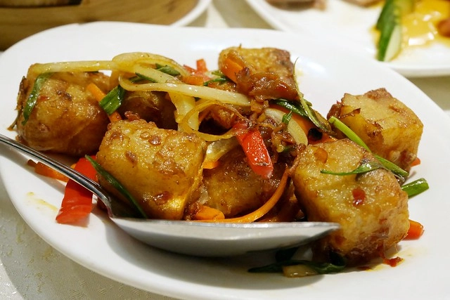 泰國曼谷｜紅包港式飲茶餐廳 Hong Bao，泰國最好吃的粵菜餐廳，華人思鄉時的好去處 @飛天璇的口袋